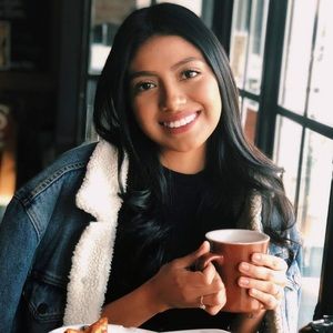 Meet your Posher, Christine